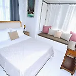 B House 阿拉恰特