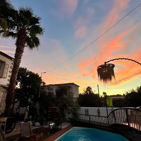 B House Otel Alaçatı